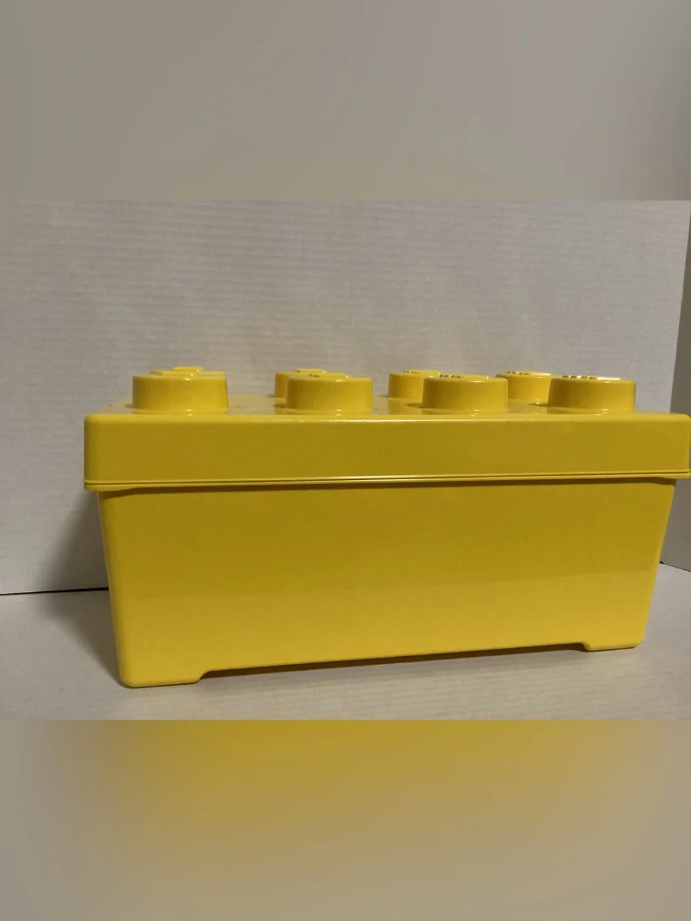 LEGO CLASSIC Bright Yellow Stackable Brick Storage Box w lid. 9”x17 x7”